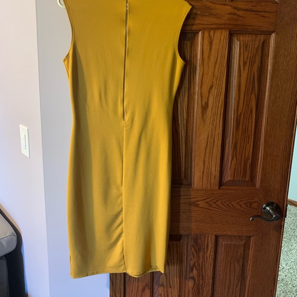 Dress Rollar Coster - Picture 2 of 2